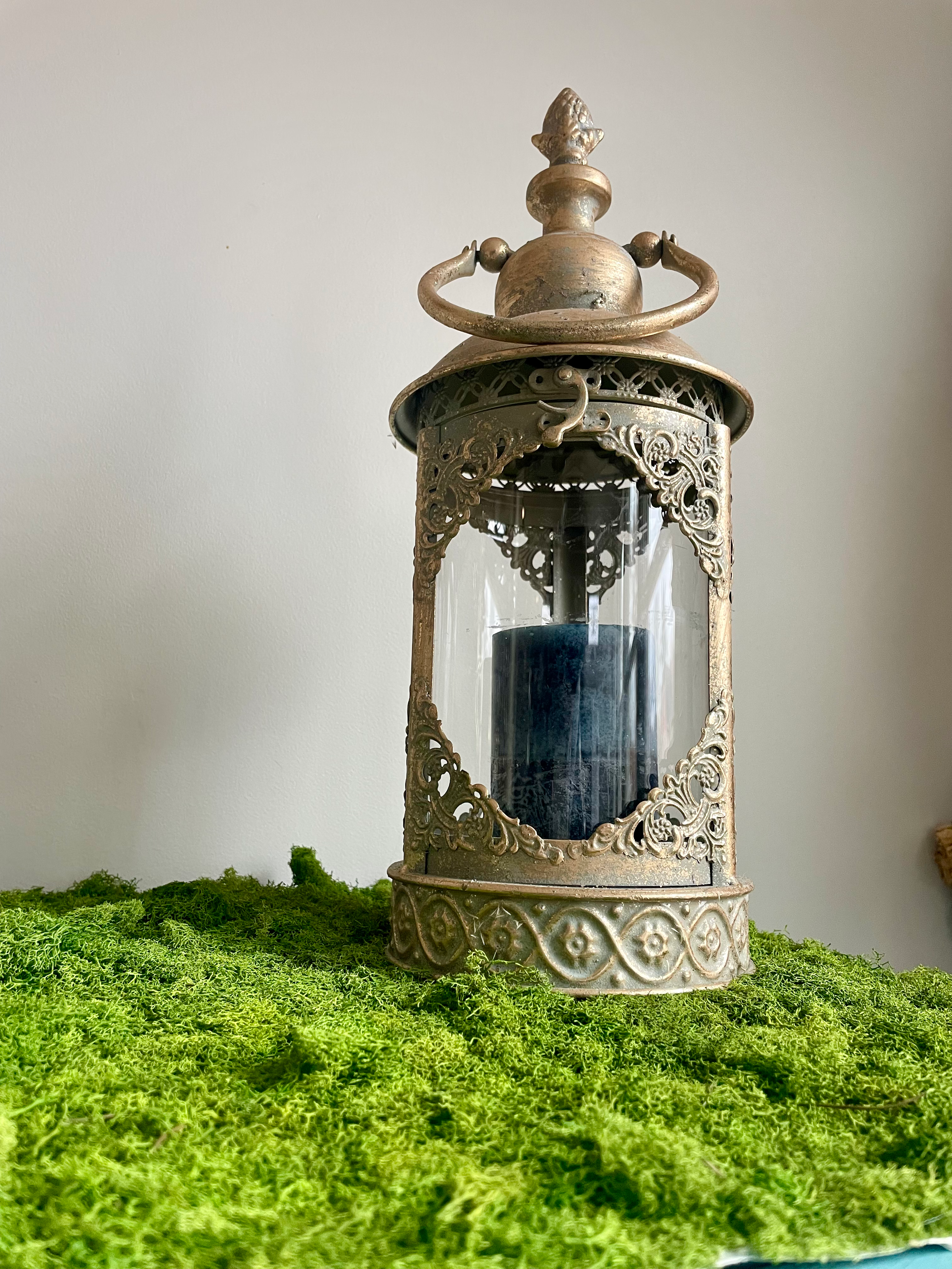 Golden Lantern