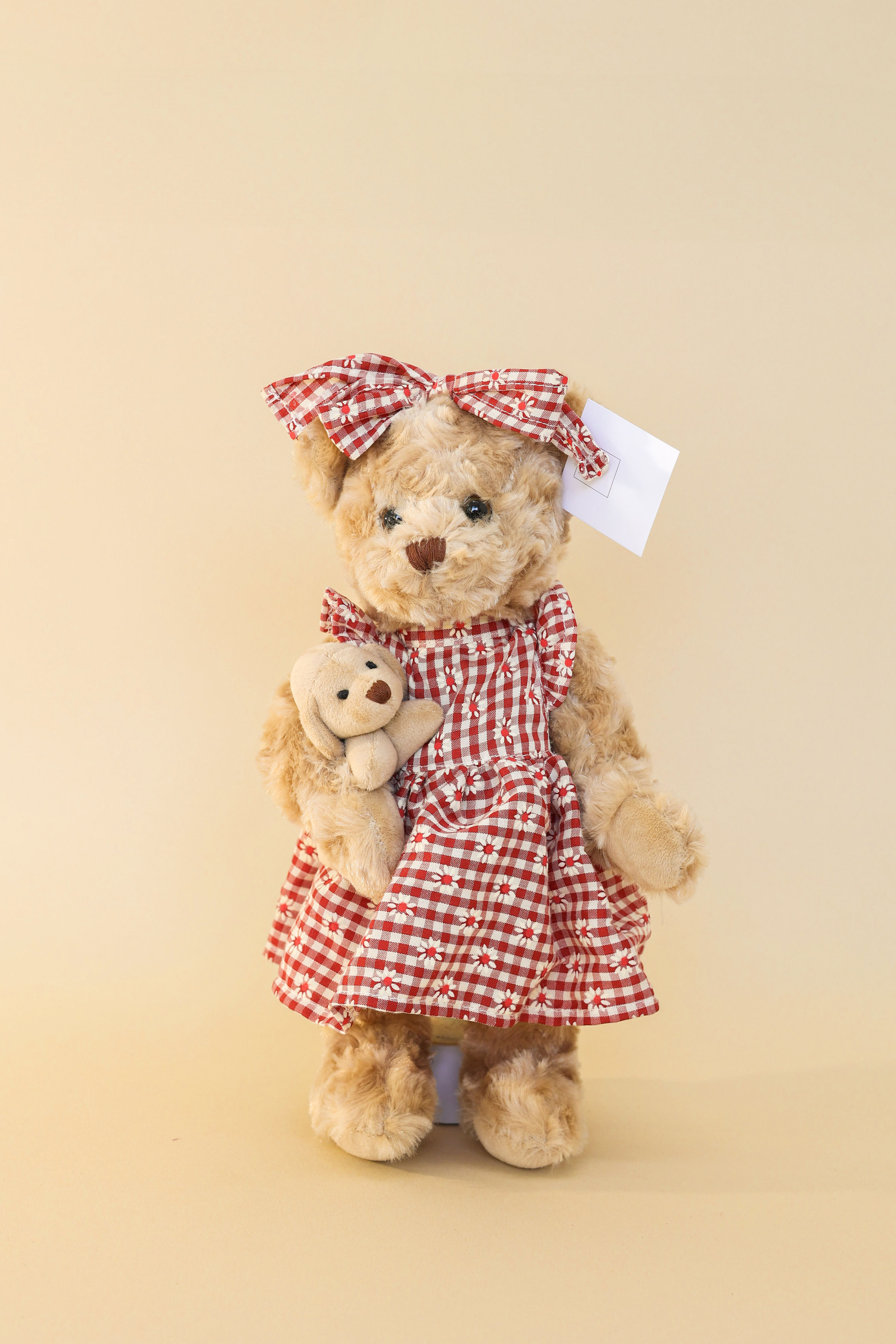 TEDI HALJINA - CRVENA