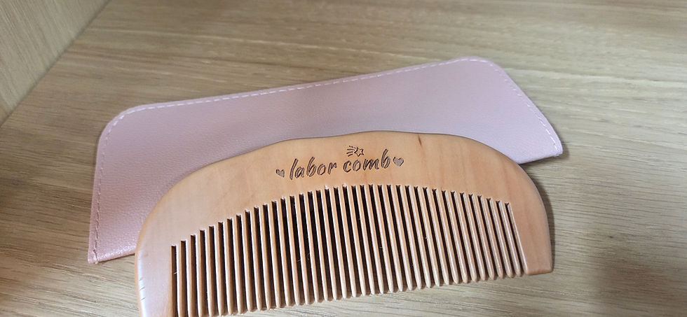 Thumbnail: Wooden Labor Comb