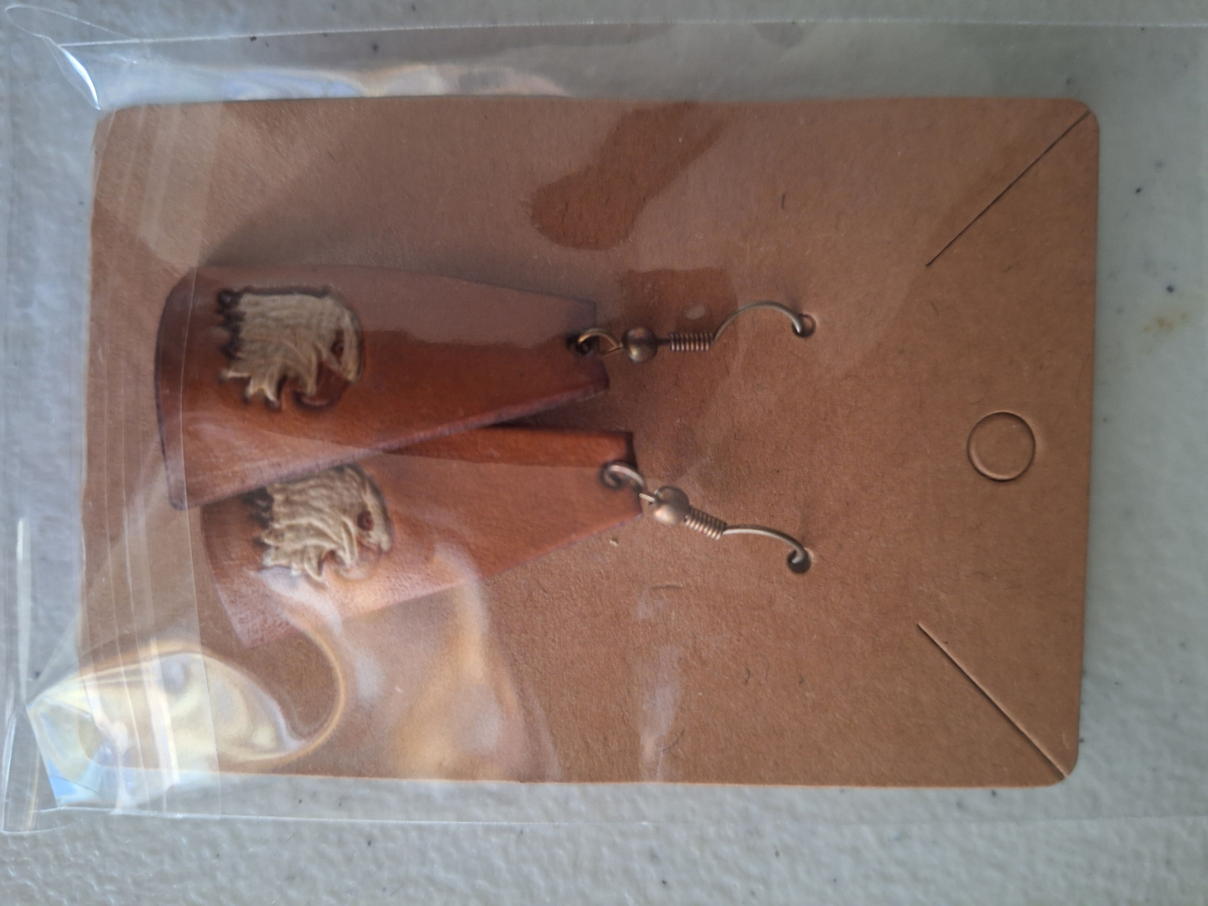 Eagle leather earrings 