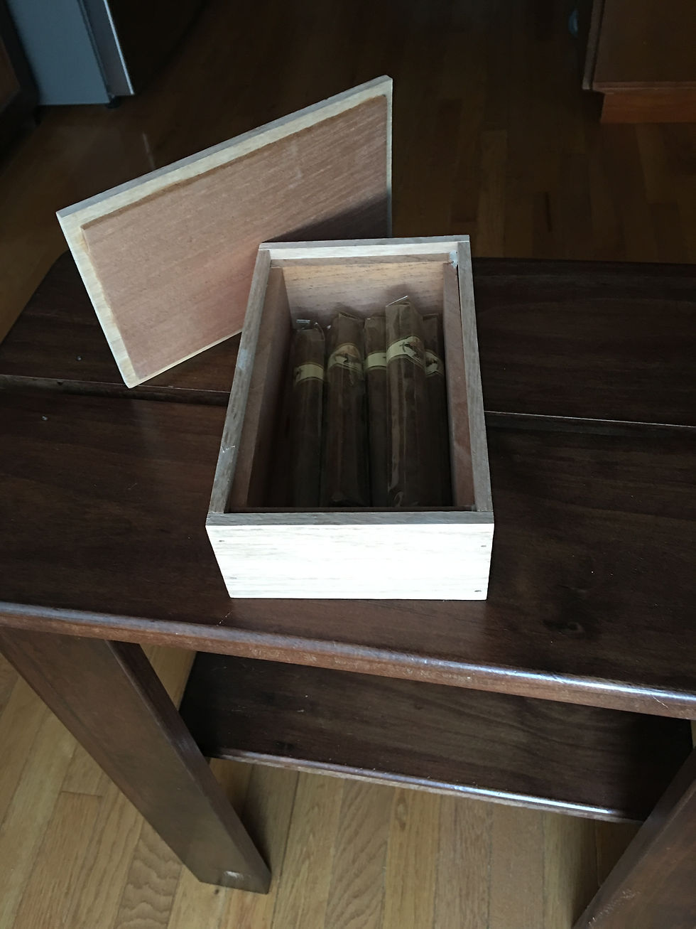 Thumbnail: Mini Humidor
