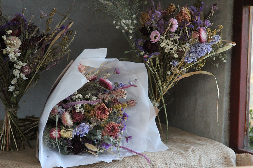 Stems by Suzanne natural dried florals
