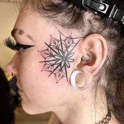 FAD597F2-9258-4A22-B549-C902413712FB