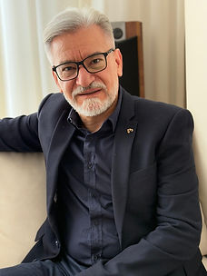 Omar Lares Perfil.jpeg