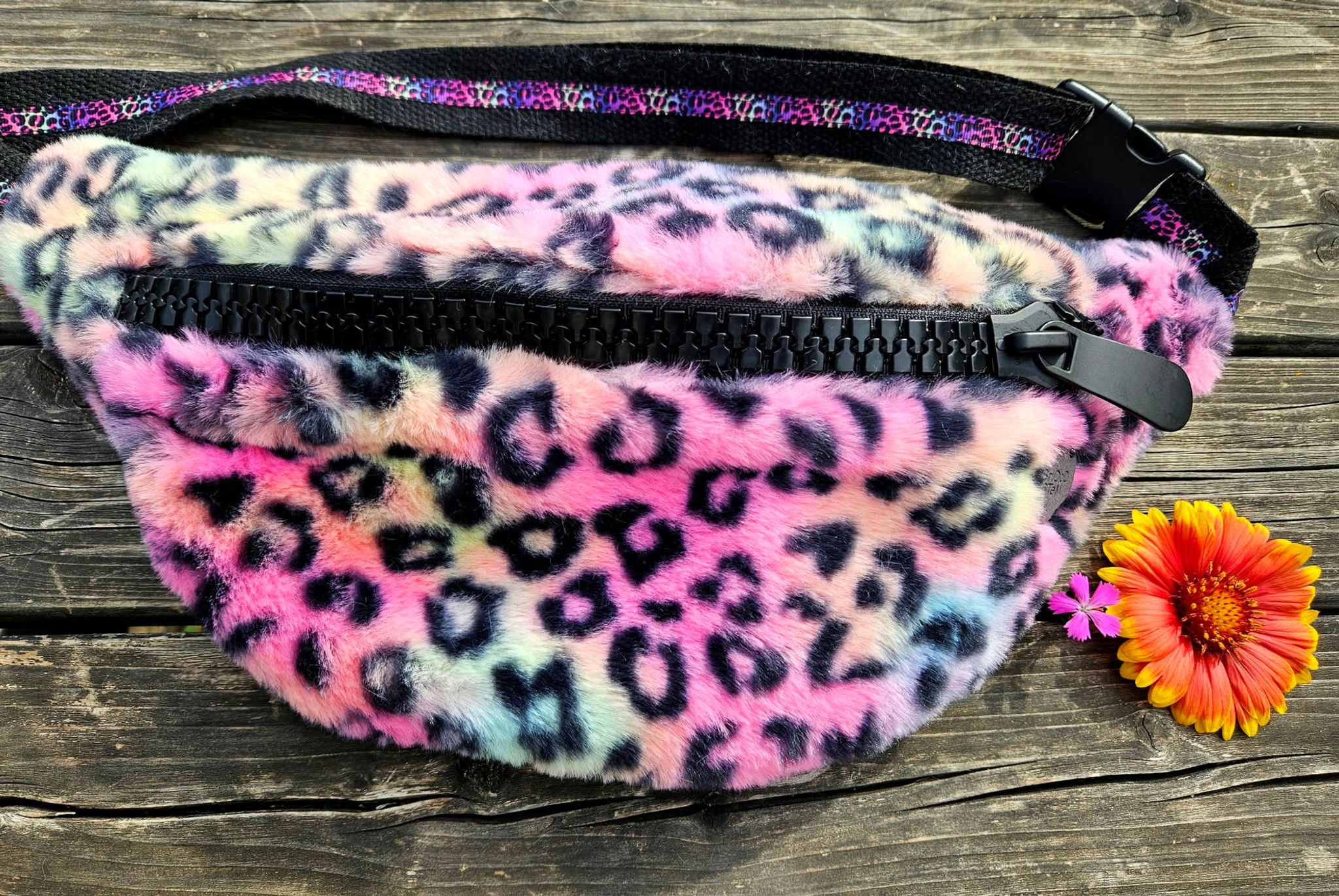 banane doudou léopard fluo