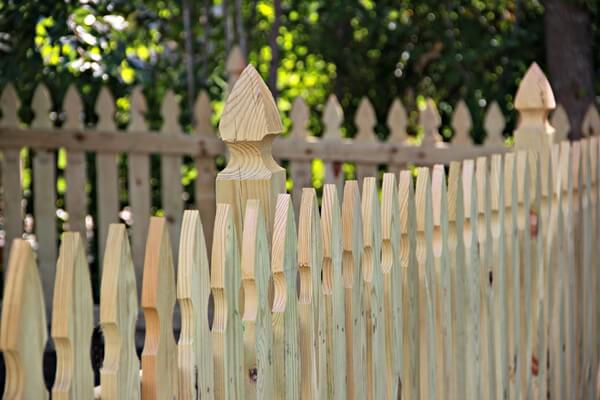 WOOD FENCE