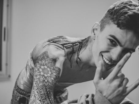 HOW TO PREPARE PHYSICALLY AND MENTALLY FOR A TATTOO SESSION