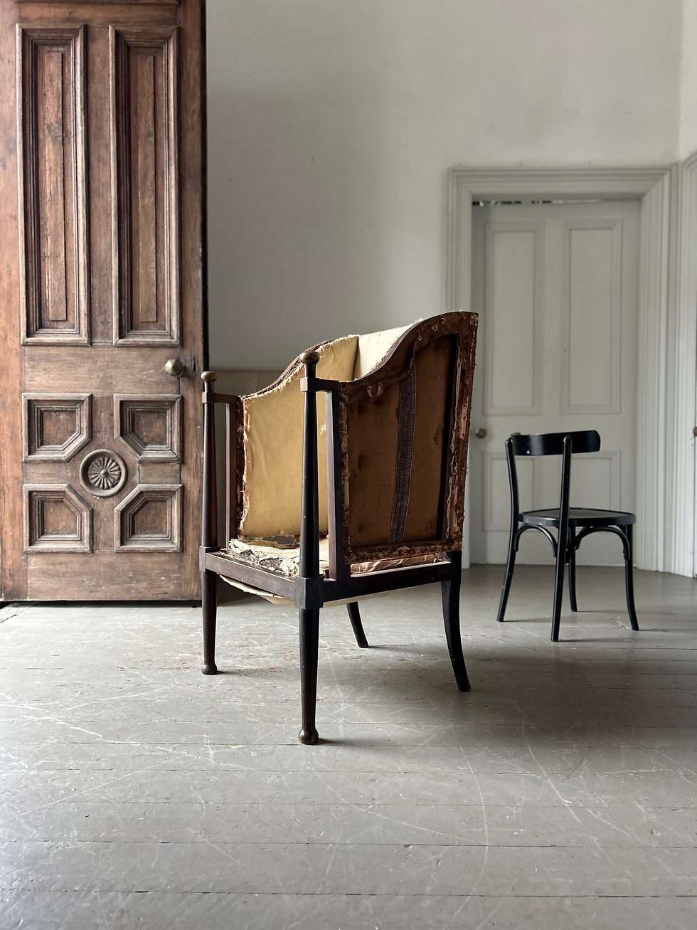 Thumbnail: LARGE GLASGOW SCHOOL ARTS AND CRAFTS TUB CHAIR