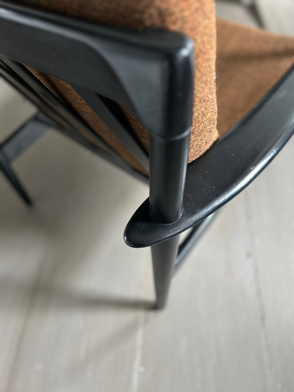 Thumbnail: GRETE JALK PJ56 LOUNGE CHAIR IN ORIGINAL CONDITION