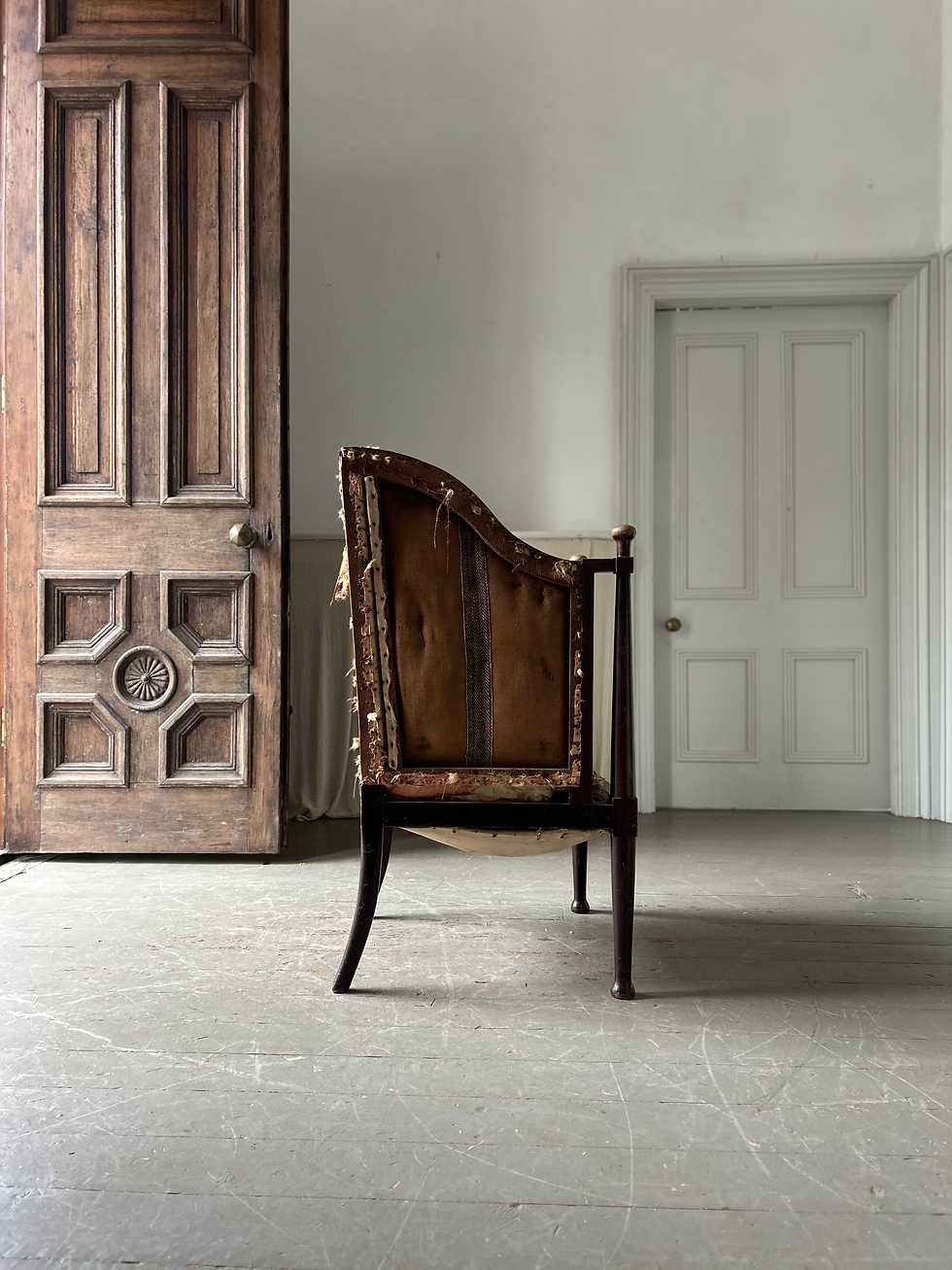 Thumbnail: LARGE GLASGOW SCHOOL ARTS AND CRAFTS TUB CHAIR