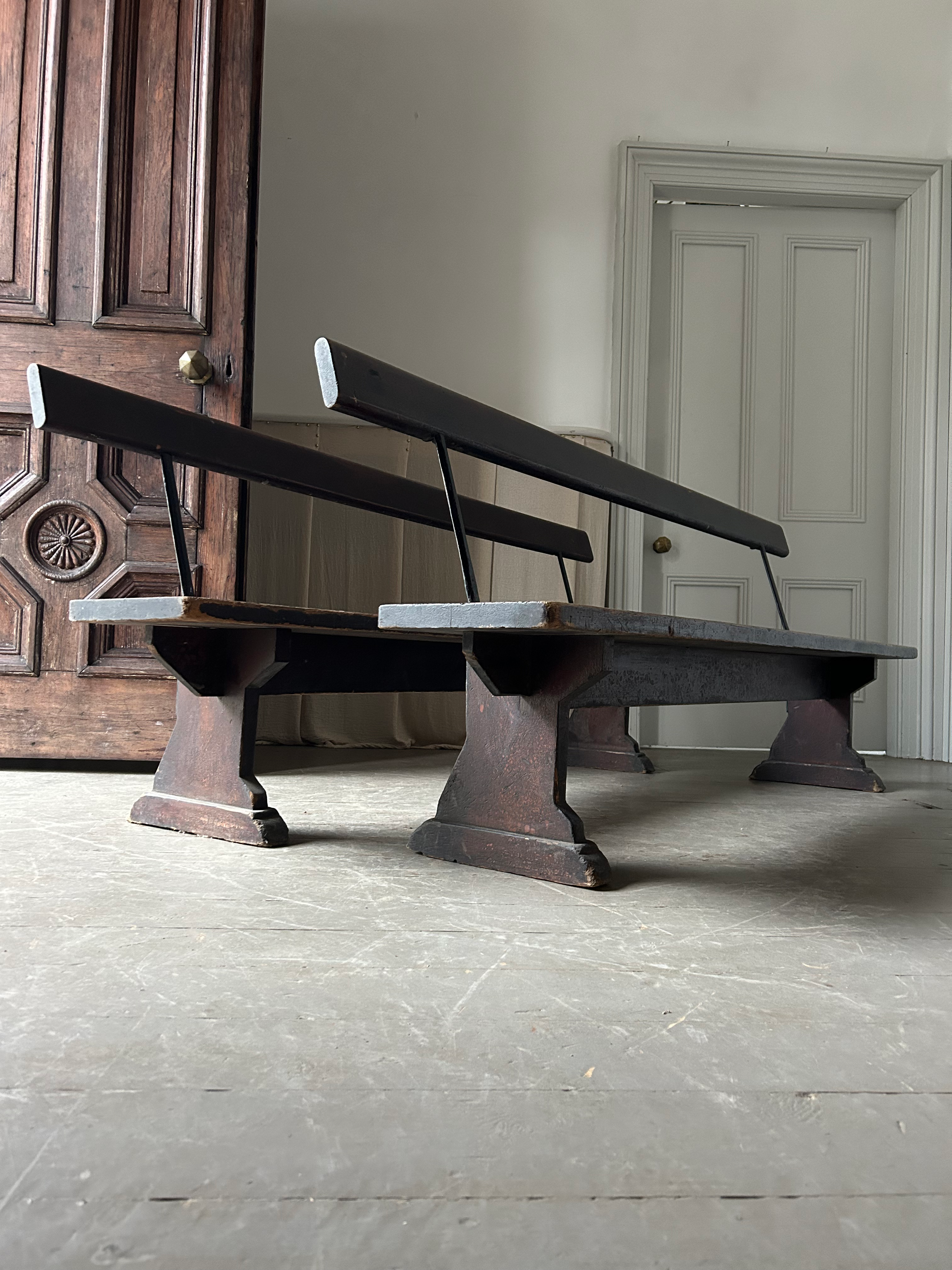 PAIR OF 19TH CENTURY PINE BENCHES IN ORIGINAL CONDITION