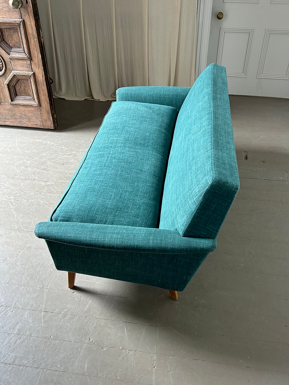 Thumbnail: CHIC 1950s DANISH SOFA