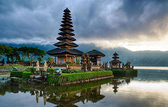 lake-temple-bali-pura-ulun.jpg