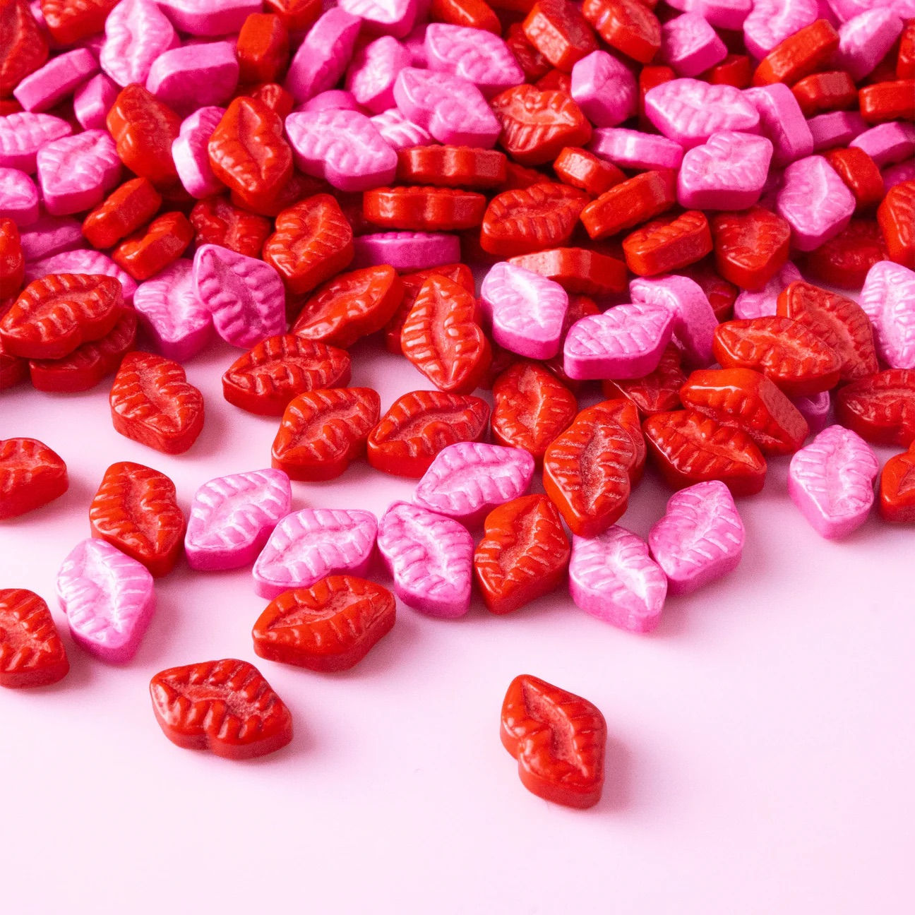 Red and Pink Lips Candy Shape Sprinkles