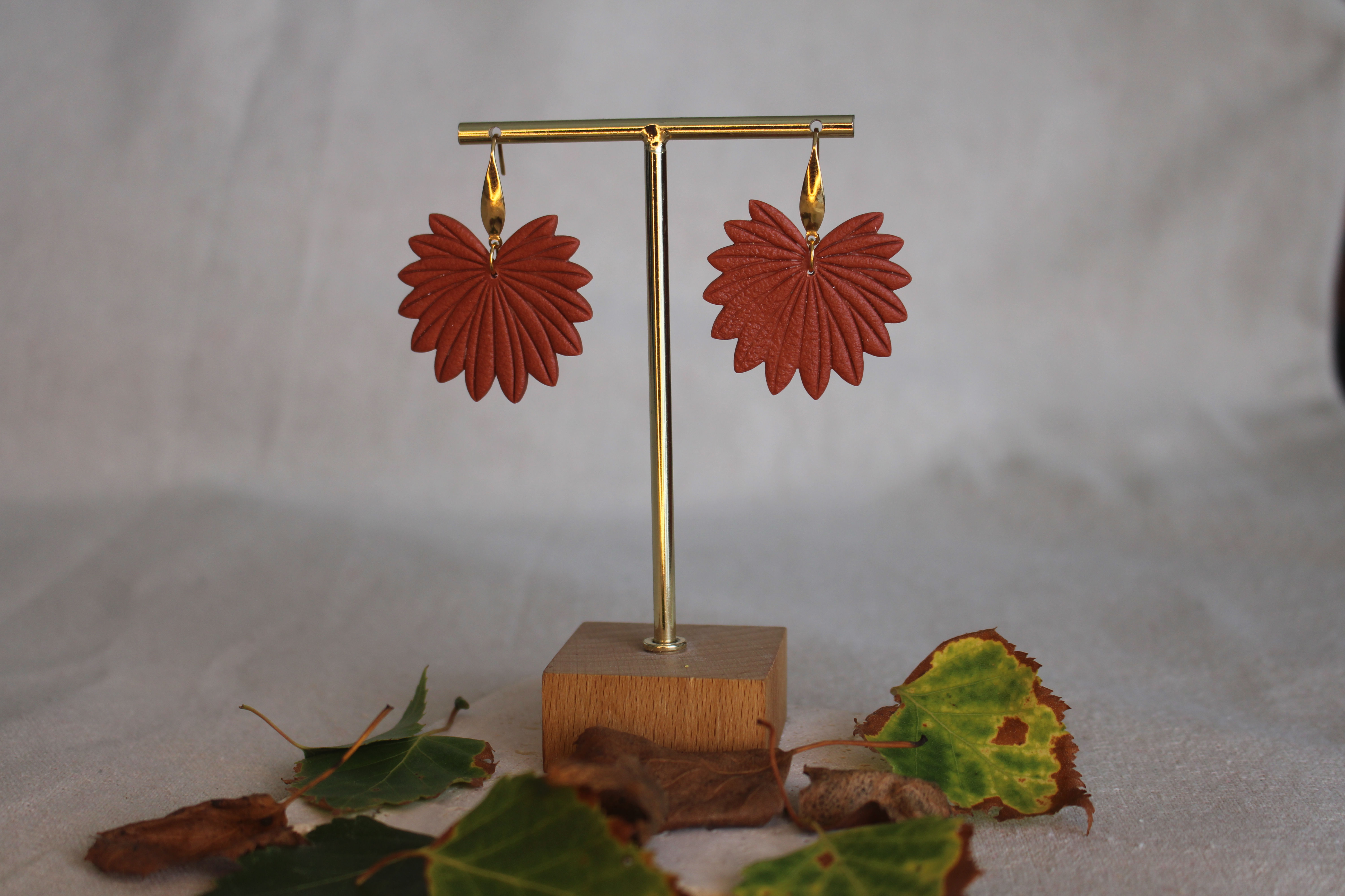 Feuille terracotta