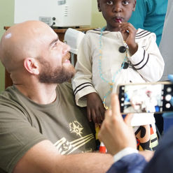 Misión dental, Uganda 2022.11