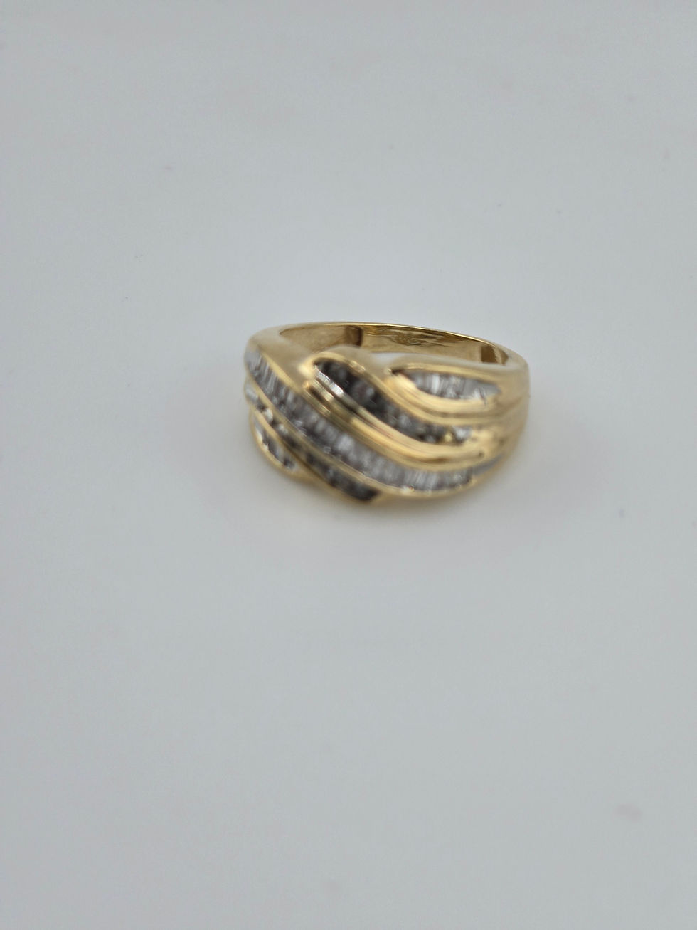 Thumbnail: 14K Yellow Gold Ring with Baguette Diamonds- 2 CTW