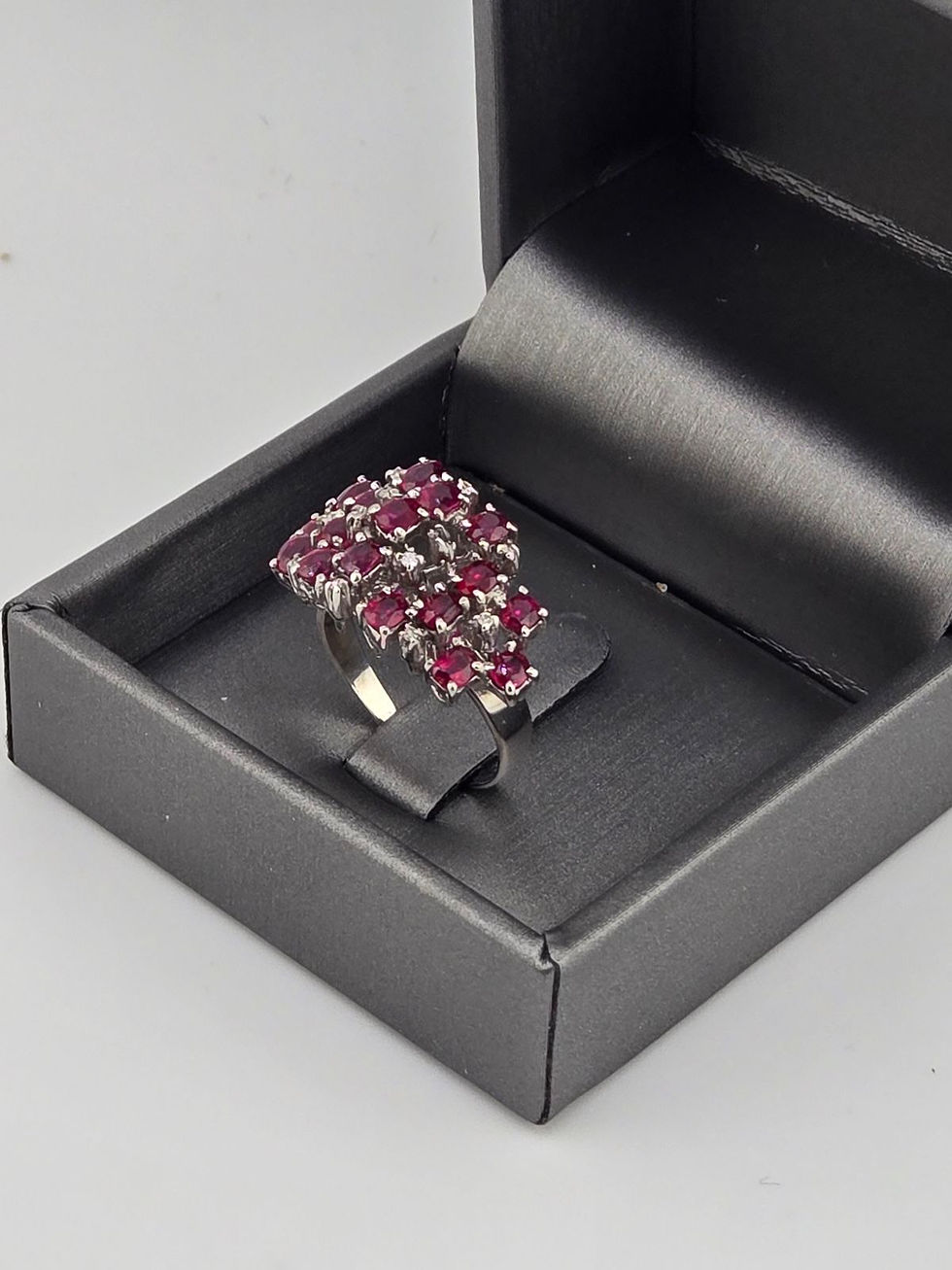 Thumbnail: 14K White Gold Ring with Ruby and Diamonds