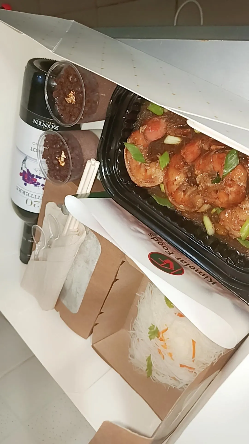 Thumbnail: Gourmet box for 2