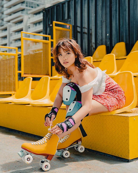 retro-rolla-roller-skate-rental-toronto-