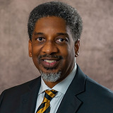 MAN_3705-2_pp - Copy.jpg