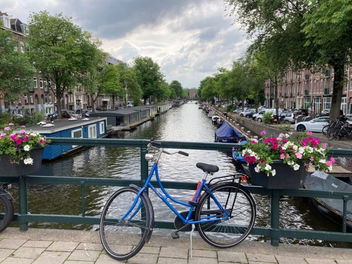來場阿姆斯特丹單車之旅吧 🚲