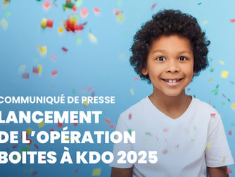 L’ÉDITION 2025 DE L’OPÉRATION SUR LES RAILS DÈS CE JEUDI 4 SEPTEMBRE 2025 Chaque boîte à KDO raconte une histoire de don, de partage, de lien « On a pensé à eux » « Ils ont compté pour quelqu’un d’autre » Souvenez-vous… Pour les fêtes de fin d’année 2024, ils étaient quelque 1620 enfants bénéficiaires de cette grande action solidaire orchestrée en Brabant wallon par La Fabrique de Soi – Laïcité Brabant wallon. 1620 répartis dans quelque 42 institutions, centres, maisons maternelles et CPAS de 6 communes du Brabant wallon. Ils seront tout aussi nombreux en 2025 ! La participation citoyenne qui permet la réussite de l’Opération est chaque année renouvelée. Nous remercions les familles, jeunes, enfants, écoles, associations, clubs de sports, conseils communaux des enfants, conseil provincial des jeunes, ambassadrices, commerces et sponsors…qui seront au rendez-vous pour relever ce défi incroyable et ce pour la 17ème année consécutive. Nous remercions les