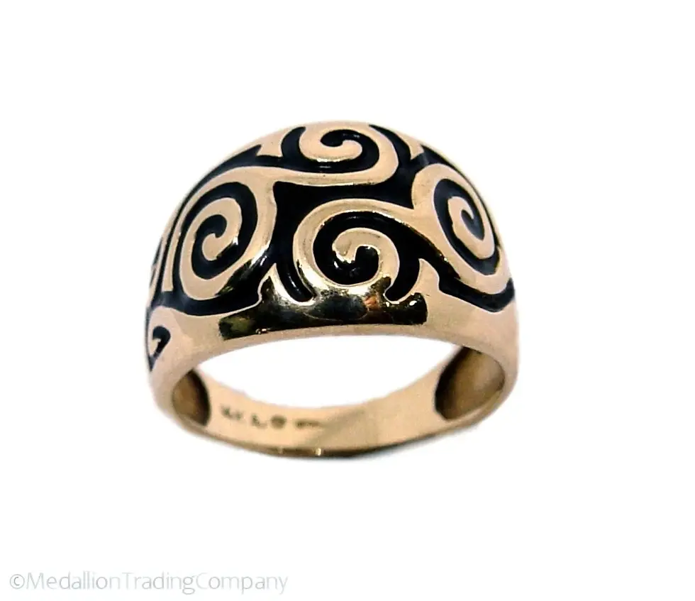 Thumbnail: 14k Yellow Gold Black Enamel Swirl Band Dome Ring Size 8.25 