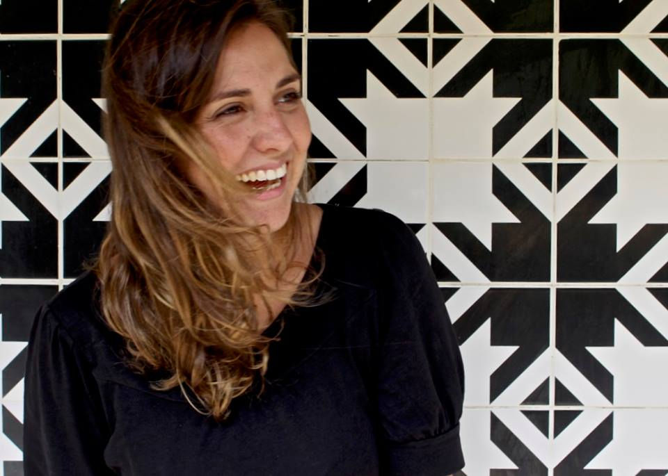 Camilla Sallaberry é economista e dona da Fotoploc. Já fez três cursos na Perestroika. Foto: Arquivo Pessoal.