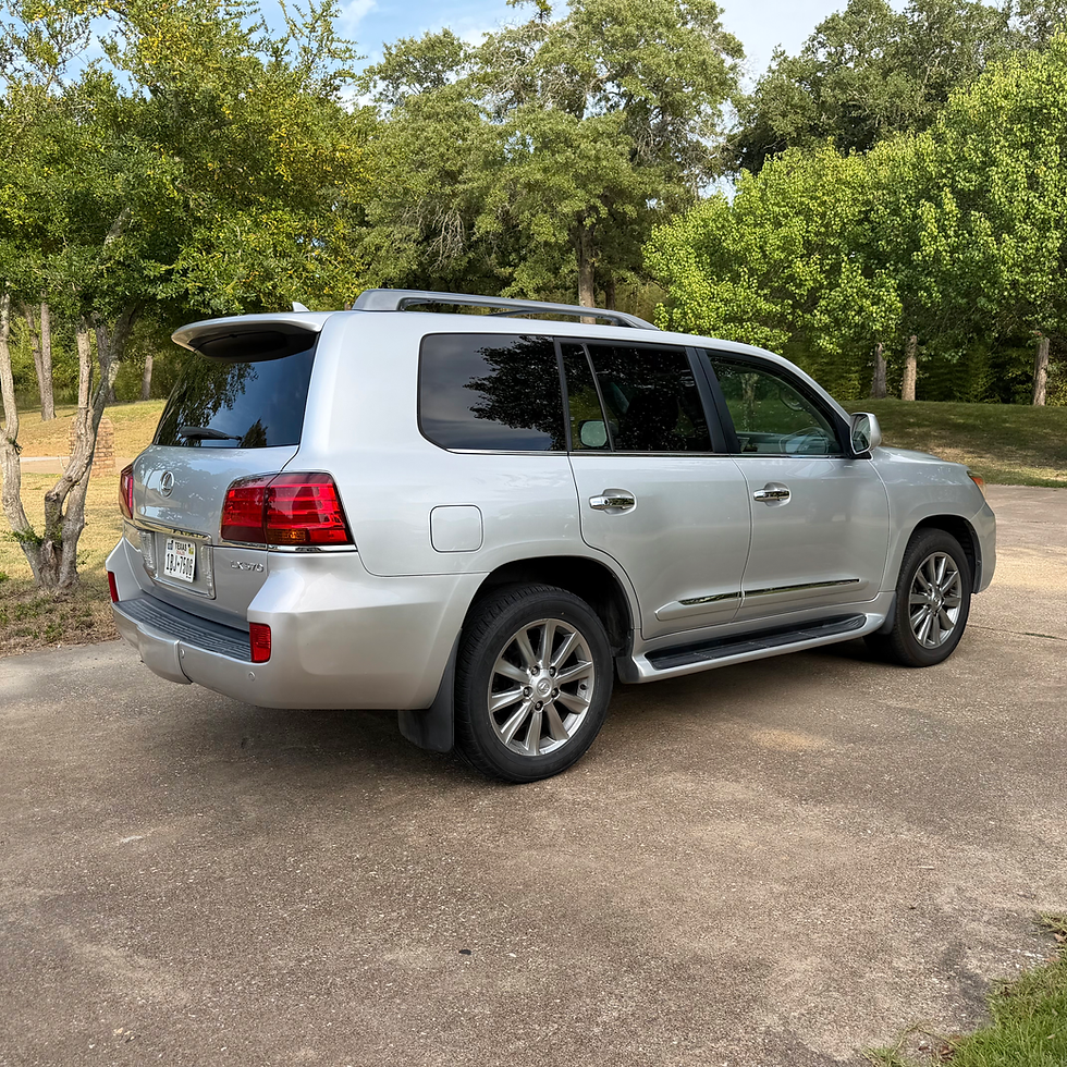 Thumbnail: LEXUS LX570