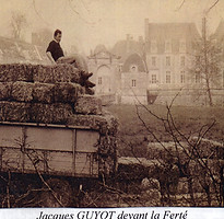 Un châtelain sur la paille.jpg