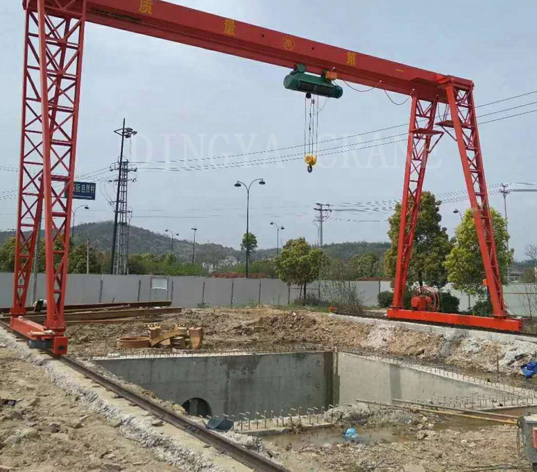 Thumbnail: Single Girder European Gantry Crane With Wireless Radio Remote Control