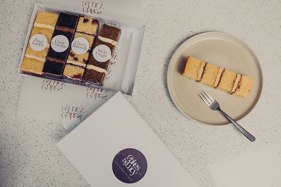 Cakes by Lucy wedding cake sample box