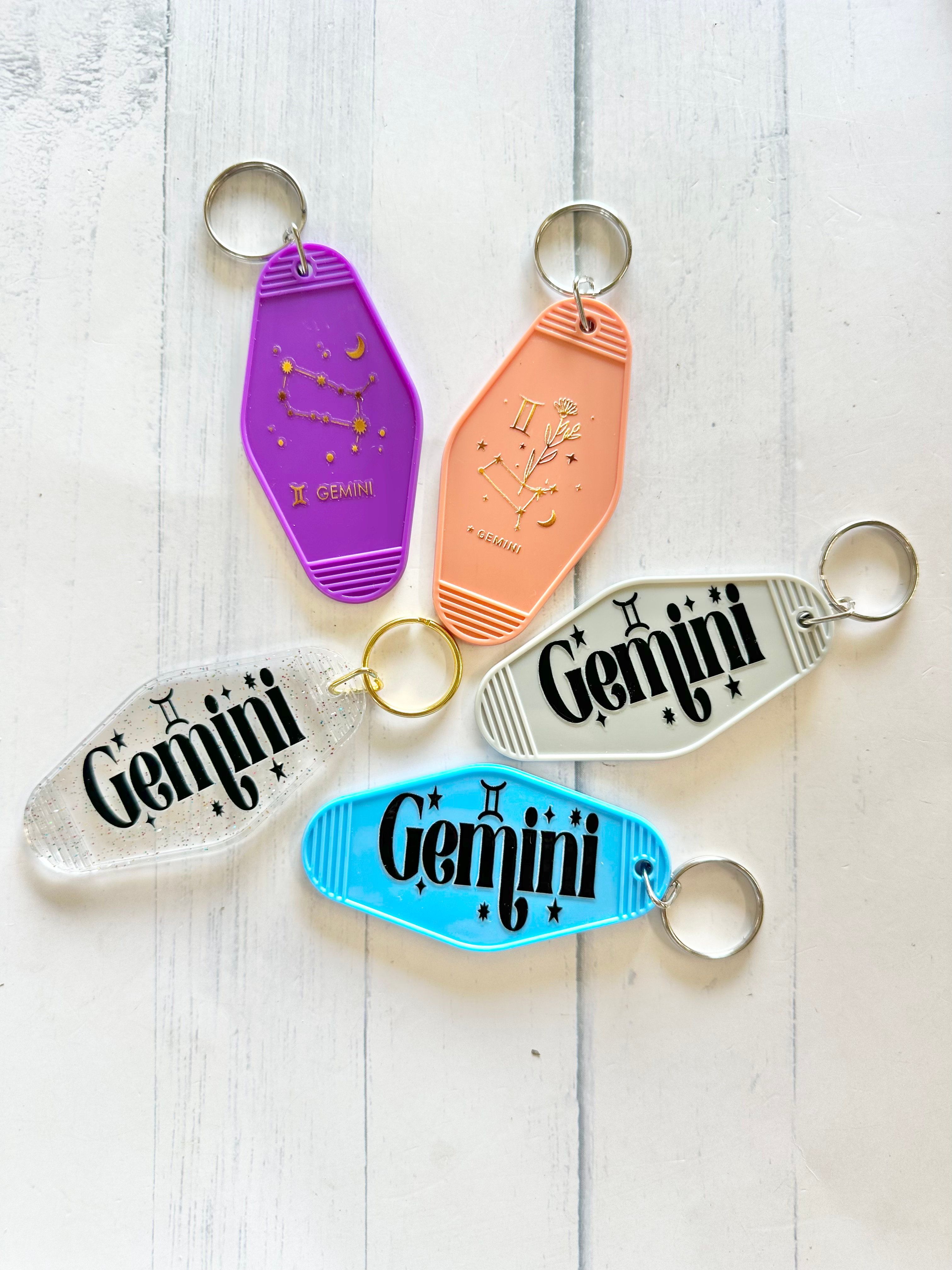 Gemini Star Sign Hotel Tag