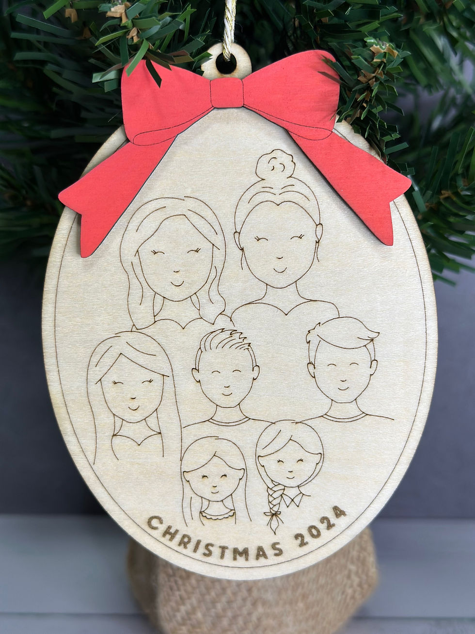 Thumbnail: Personalised Family Faces Christmas Ornament