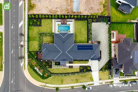 Real Estate Aerial Photography: Elevate Your Listings with Sky-High Shots!