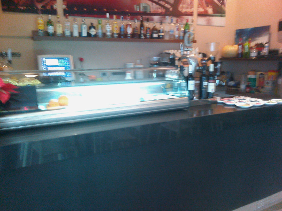 Bar de diseño Zona Plaza Honduras