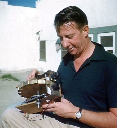 George_Mann_holding_his_No_1_Sequential_
