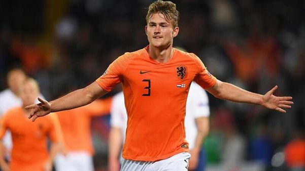 footballplayer.footballmamak.com/matthijs-de-ligt