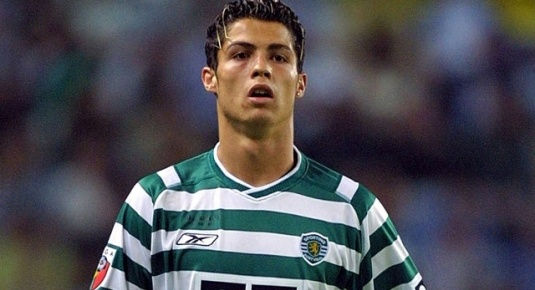 footballnews.footballmamak.com/who-is-cristiano-ronaldo
