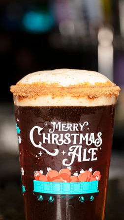Merry Xmas Ale close up.jpeg