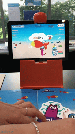 gif ARwords.gif