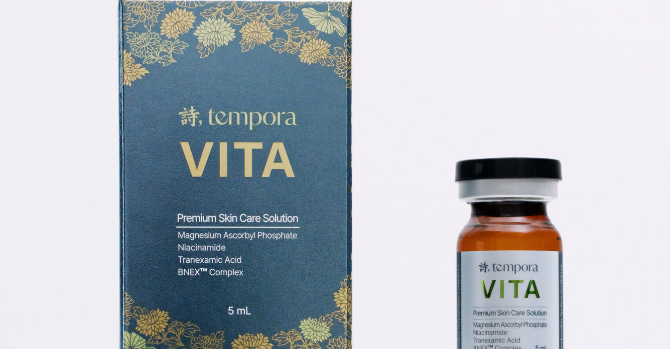 Tempora VITA's vial and box in white background