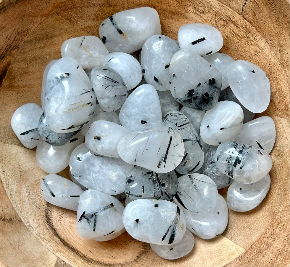 Natural tourmalinated quartz tumble