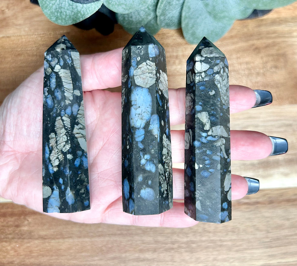 Thumbnail: Natural blue que sera tower