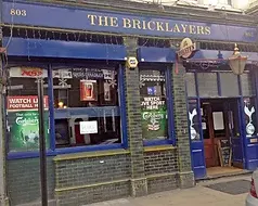 bricklayer_building.webp