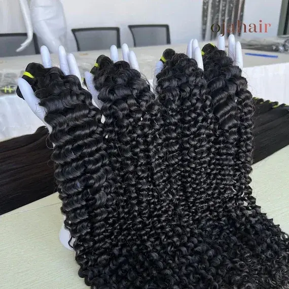 Thumbnail: LUXURY DEEP CURL