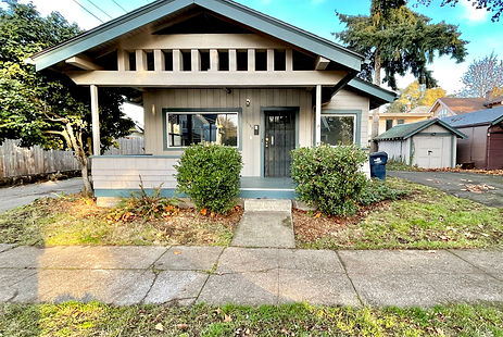 2890 Mill St 2020-1-RMLS-Reduced.jpg