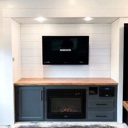 56312919_327162318155892_5662439712955076543_n