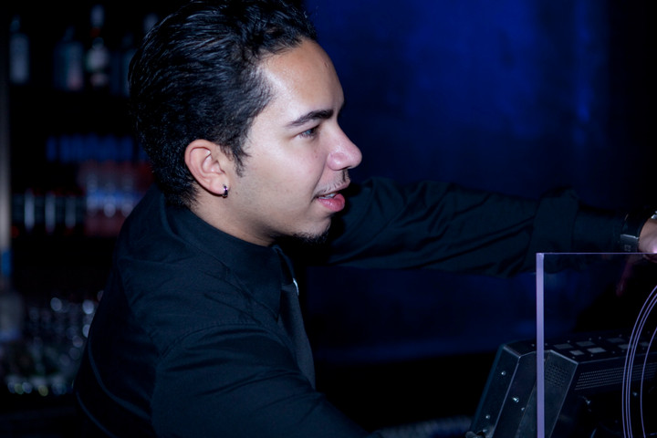 Eventfotografie, Veranstaltungsfotografie, Konferenzfotografie, Messefotografie, Gala-Fotografie, Feierfotografie, Veranstaltungsbilder, Eventfotos, Bildbearbeitung, Photoshop-Experte, Lightroom-Experte, Firmenevents, Messefotos, Reportage, Schwarz-Weiß-Fotografie, Event Foto, Corporate Event, Konzert, Feier, Konzert Foto, Konzert Bilder